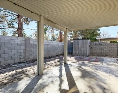 9362 Santa Fe Rose Street - Photo Thumbnail 24