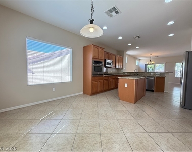2240 Shadow Canyon Drive - Photo Thumbnail 13