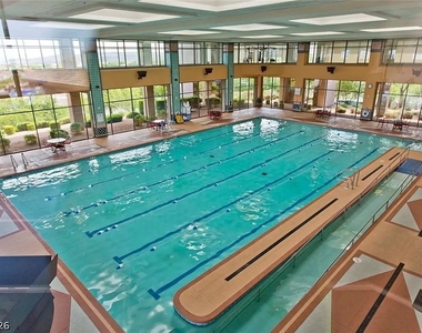 2240 Shadow Canyon Drive - Photo Thumbnail 2