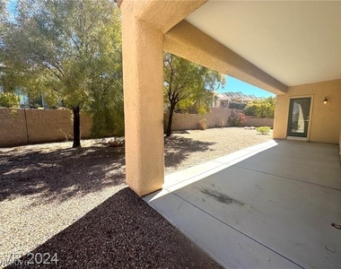 2240 Shadow Canyon Drive - Photo Thumbnail 28