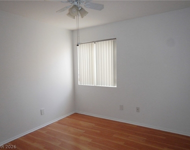 693 Salt Flats Circle - Photo Thumbnail 31