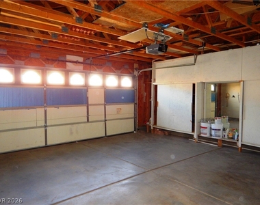 693 Salt Flats Circle - Photo Thumbnail 35