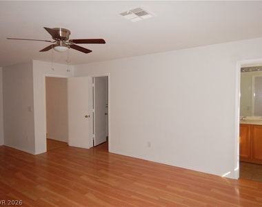693 Salt Flats Circle - Photo Thumbnail 16
