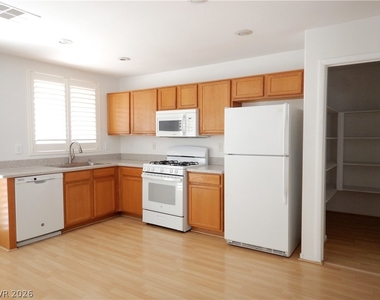 693 Salt Flats Circle - Photo Thumbnail 7