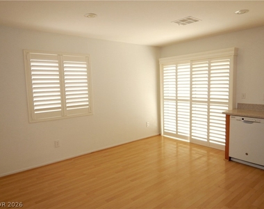 693 Salt Flats Circle - Photo Thumbnail 10