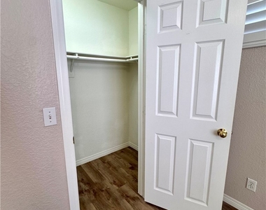 2508 Trustworthy Avenue - Photo Thumbnail 13