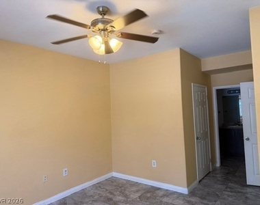 3318 N Decatur Boulevard - Photo Thumbnail 21