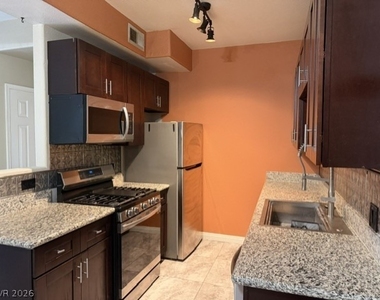 3318 N Decatur Boulevard - Photo Thumbnail 17