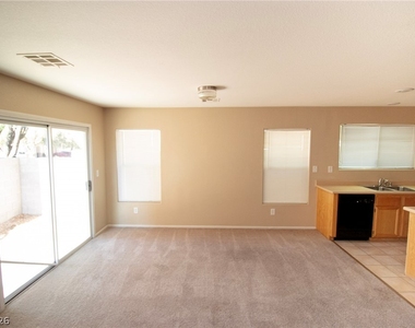 7218 Freedom Ring Street - Photo Thumbnail 3