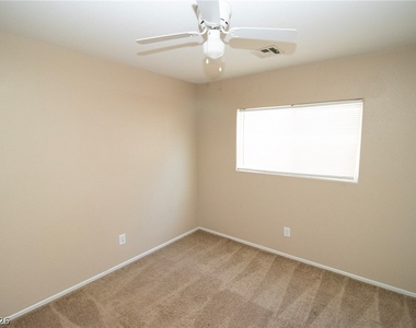 7218 Freedom Ring Street - Photo Thumbnail 11