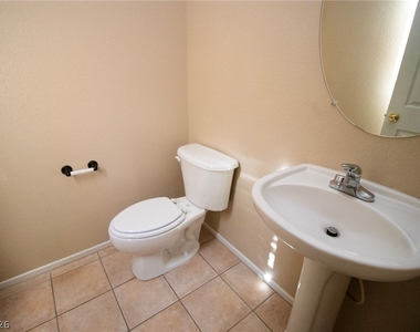 7218 Freedom Ring Street - Photo Thumbnail 7