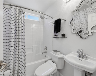 5397 Esparon Avenue - Photo Thumbnail 7