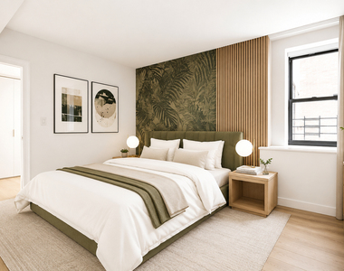 West 35th Street - Photo Thumbnail 1