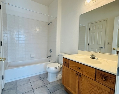 352 Pine Haven Street - Photo Thumbnail 19