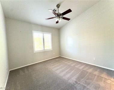 800 Peachy Canyon Circle - Photo Thumbnail 6