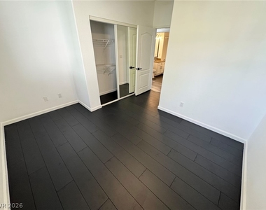 10217 King Henry Avenue - Photo Thumbnail 13