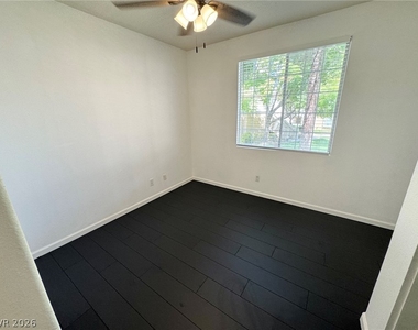 10217 King Henry Avenue - Photo Thumbnail 14