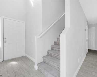 3314 Villa Fiori Avenue - Photo Thumbnail 11