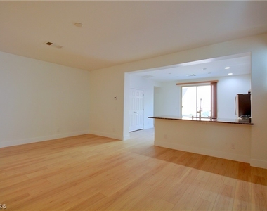 10550 Tranquil Glade Lane - Photo Thumbnail 2