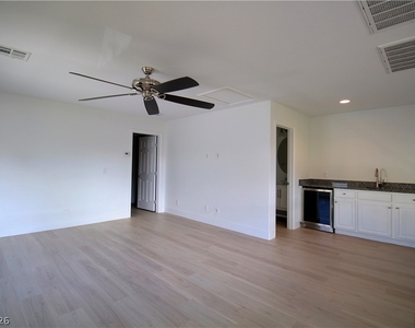 10550 Tranquil Glade Lane - Photo Thumbnail 14