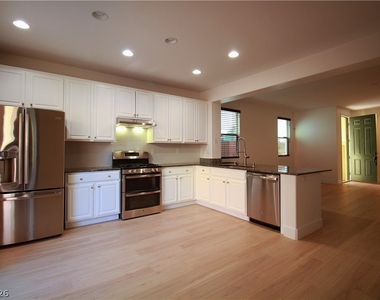 10550 Tranquil Glade Lane - Photo Thumbnail 4