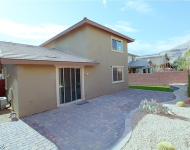 10550 Tranquil Glade Lane - Photo Thumbnail 21