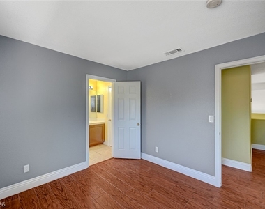 1897 Coyote Pass Way - Photo Thumbnail 38