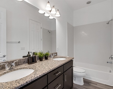 775 Porto Mio Way - Photo Thumbnail 21