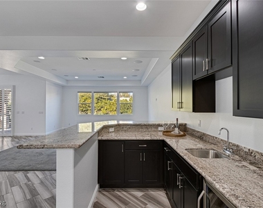 775 Porto Mio Way - Photo Thumbnail 14