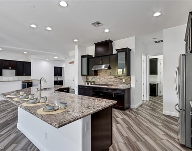 775 Porto Mio Way - Photo Thumbnail 8