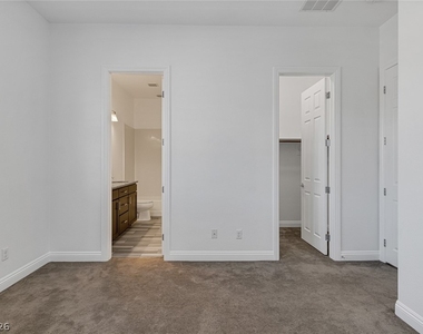 775 Porto Mio Way - Photo Thumbnail 23