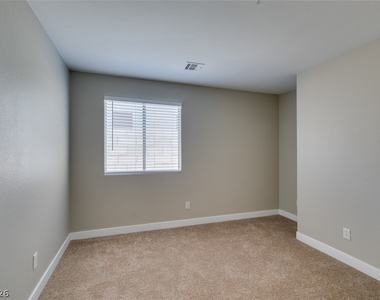 10342 Spider Rock Avenue - Photo Thumbnail 30