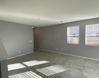 6667 Drusilla Street - Photo Thumbnail 7
