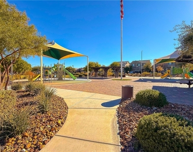 1134 Jesse Harbor Avenue - Photo Thumbnail 23