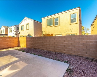 1134 Jesse Harbor Avenue - Photo Thumbnail 22