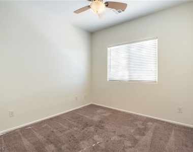 1134 Jesse Harbor Avenue - Photo Thumbnail 15