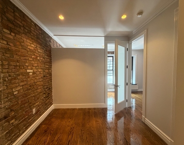 East 13th & 3rd Ave - Photo Thumbnail 1