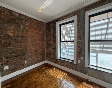 East 13th & 3rd Ave - Photo Thumbnail 6