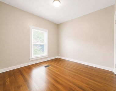 274 Chenango St - Photo Thumbnail 11