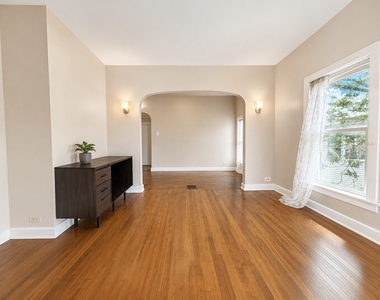 274 Chenango St - Photo Thumbnail 5