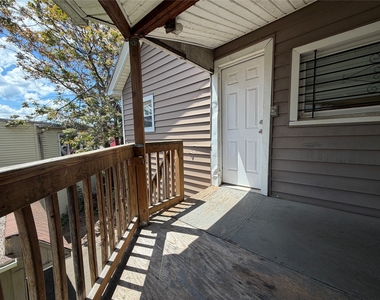274 Chenango St - Photo Thumbnail 15