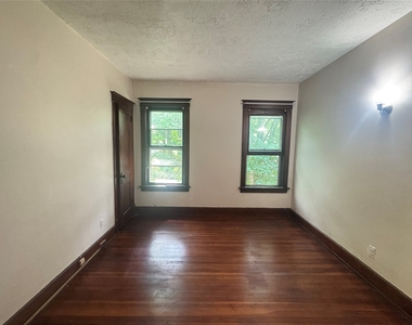 71 Mary Street - Photo Thumbnail 13