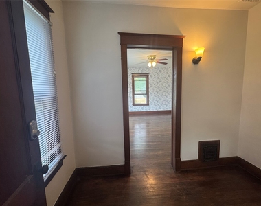 71 Mary Street - Photo Thumbnail 1