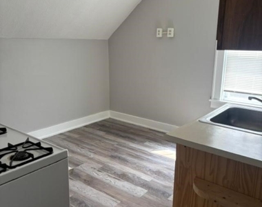 109 Briggs Street - Photo Thumbnail 4