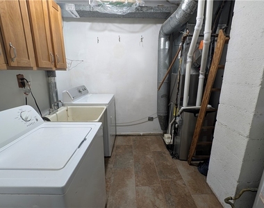 15 Wexford Road - Photo Thumbnail 6