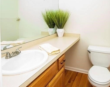 4836 Huntwood - Photo Thumbnail 8