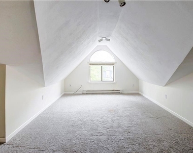 4836 Huntwood - Photo Thumbnail 9