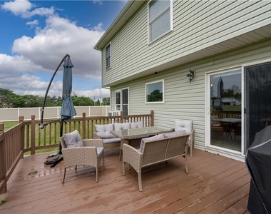 26202 Lafave Road - Photo Thumbnail 4