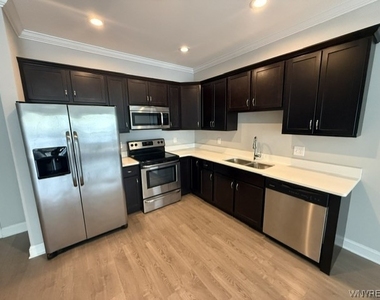 610 Ayer Road - Photo Thumbnail 5
