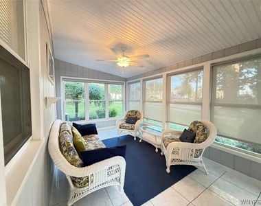 6 Maple Street - Photo Thumbnail 20